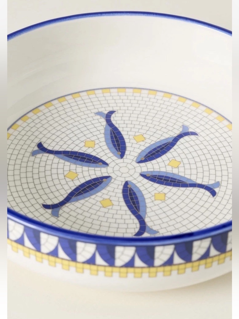 Anthropologie Bistro Tile Stoneware 24k Gold Accent Italia Pasta Bowl Fish New